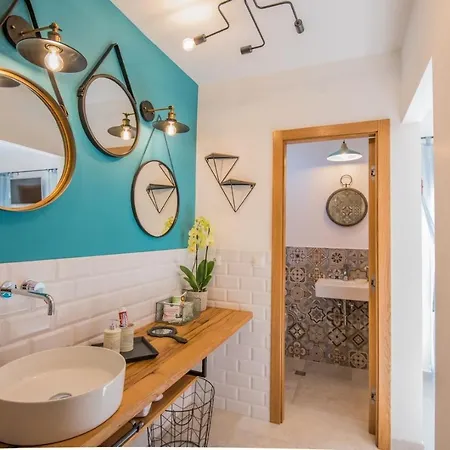 Ctma236/ Modern Decorated With Private Pool *